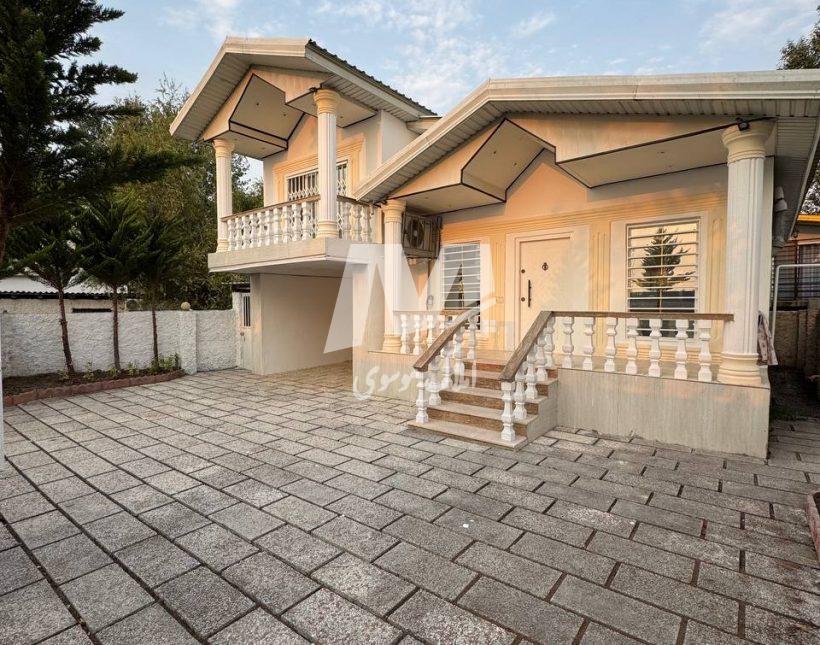 خرید ویلا شهرکی مدارک تکمیل 240 متری آهودشت چمستان | 240 متر