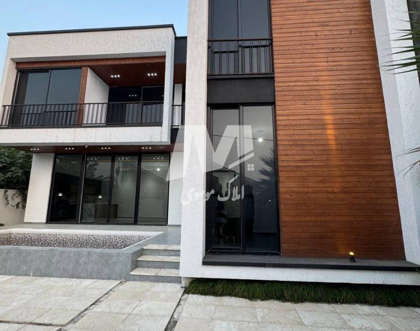 خرید ویلا استخردار سند تک برگ 240 متری جاده دریا چمستان | 240 متر