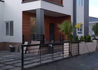 خرید ویلا ۳۰۰ متری لوکس در بلویج چمستان | ۳۰۰ متر