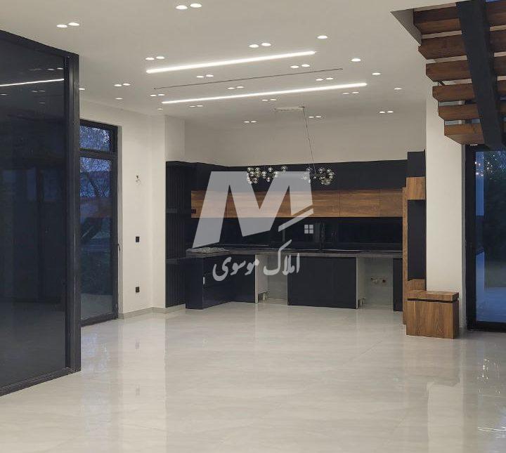 خرید ویلا دوبلکس 500 متری استخر دار منطقه برند رویان شهرکی | 500 متر