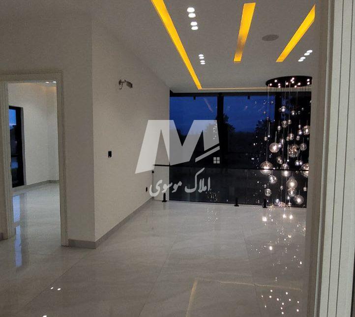 خرید ویلا دوبلکس 500 متری استخر دار منطقه برند رویان شهرکی | 500 متر