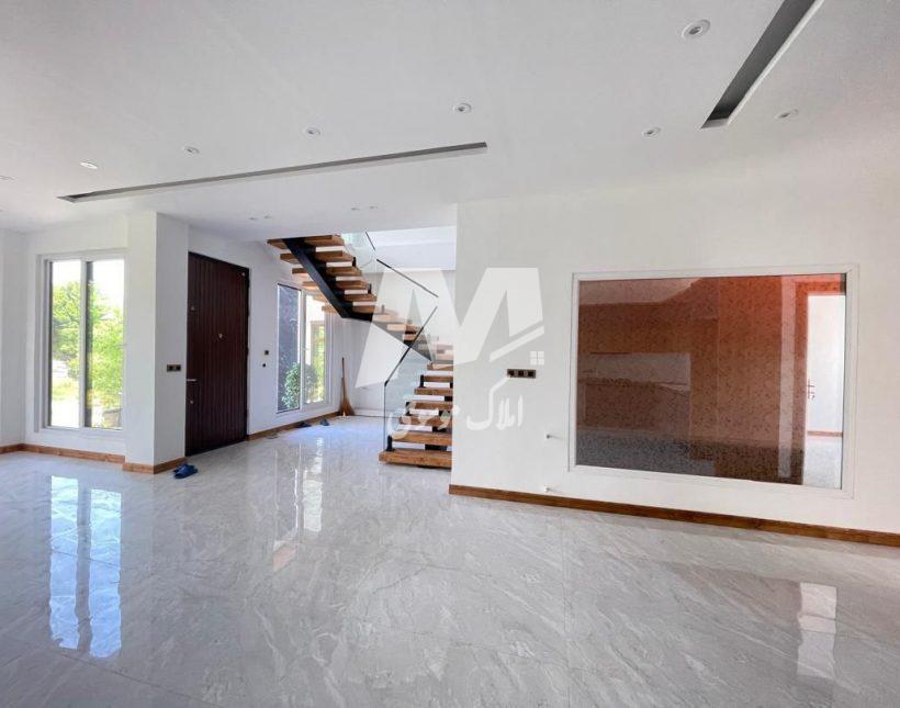 خرید ویلا دوبلکس ۲۹۰ متری سند دار در رمشی چمستان | ۲۹۰ متر