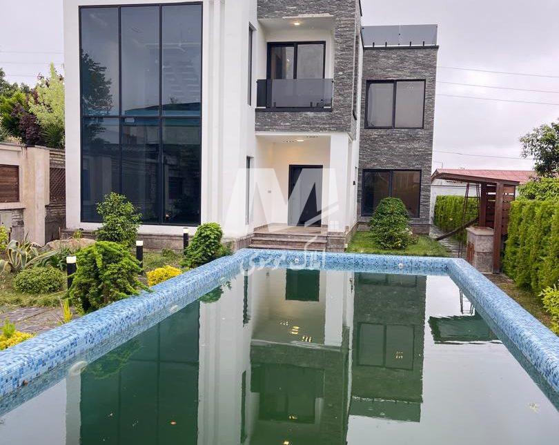 خرید ویلا ۵۰۰ متری روف عالی در حاجی آباد نور | ۵۰۰ متر