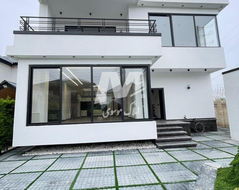 خرید ویلا دوبلکس ۳۵۰ متری لوکس در گنج یاب نور | ۳۵۰ متر