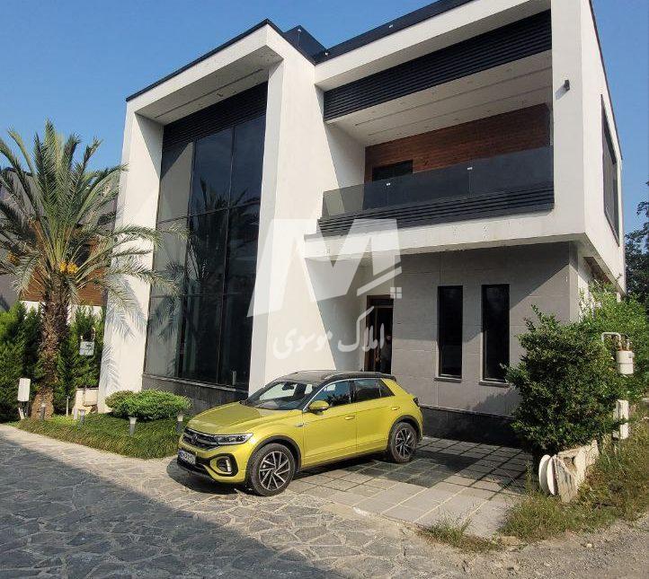 خرید ویلا دوبلکس 300 متری شهرکی با گیت نگهبانی منطقه ونوش | 300 متر