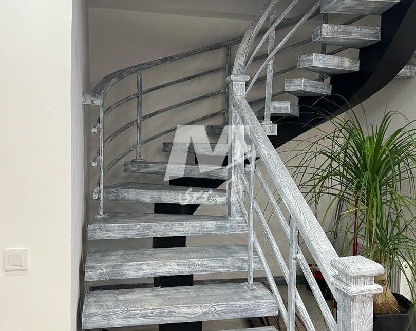 فروش باغ ویلا دوبلکس نما مدرن 350 متری منطقه نارنج بن ونوش | 270 متر