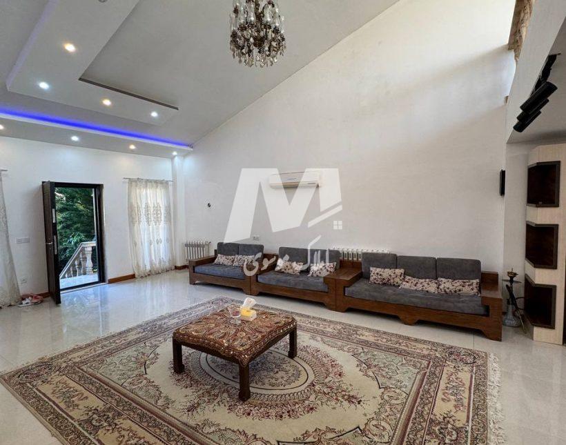 فروش باغ ویلا نیم پیلوت 250 متری با سند تک برگ چمستان | 250 متر