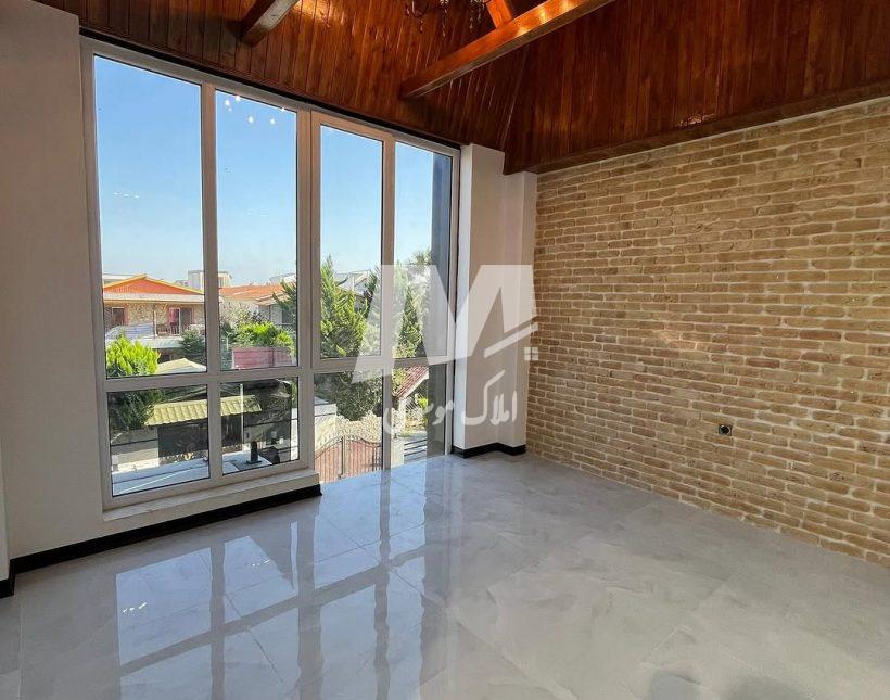 خرید ویلای تریبلکس مدرن مجموعه آبی داخل بنا در چمستان سعادت‌آباد | ۴۰۰ متر