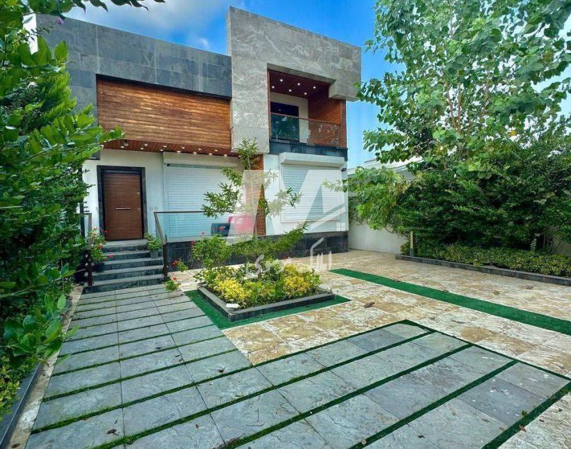 فروش ویلا باغ 250 متری سند شش دانگ شهرکی با گیت نگهبانی | 250 متر