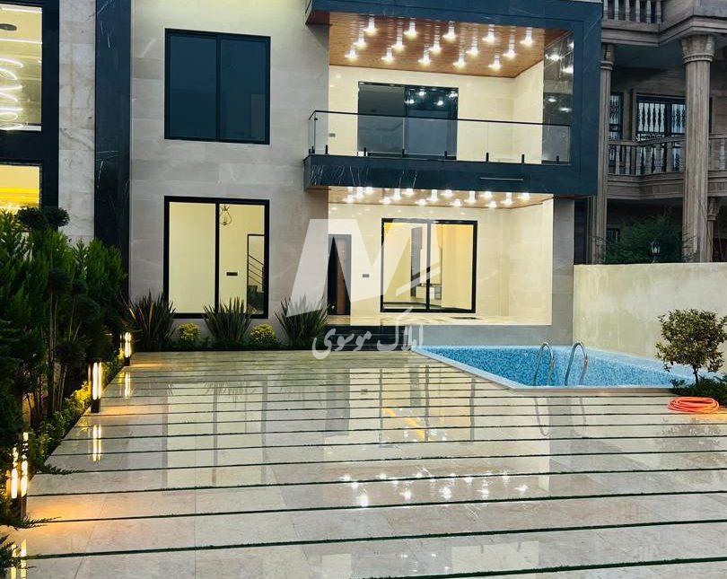 خرید ویلا تریبلکس ۴ خواب در سنگینده چمستان | ۳۴۰ متر