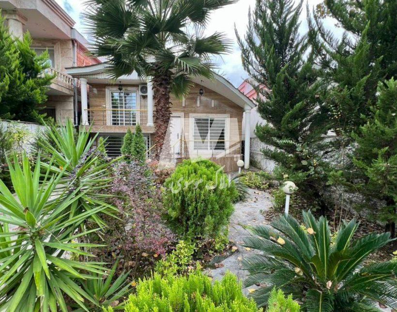 فروش باغ ویلا نیم پیلوت 280 متری منطقه آپادانا چمستان | 280 متر