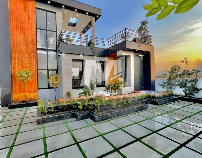 خرید ویلا نیم پیلوت مدرن روف دار | 250 متر