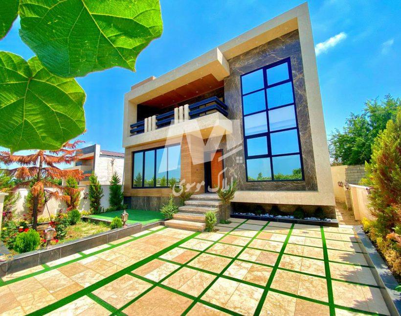 خرید ویلا دوبلکس استخردار با روف گاردن | ۲۷۰ متر