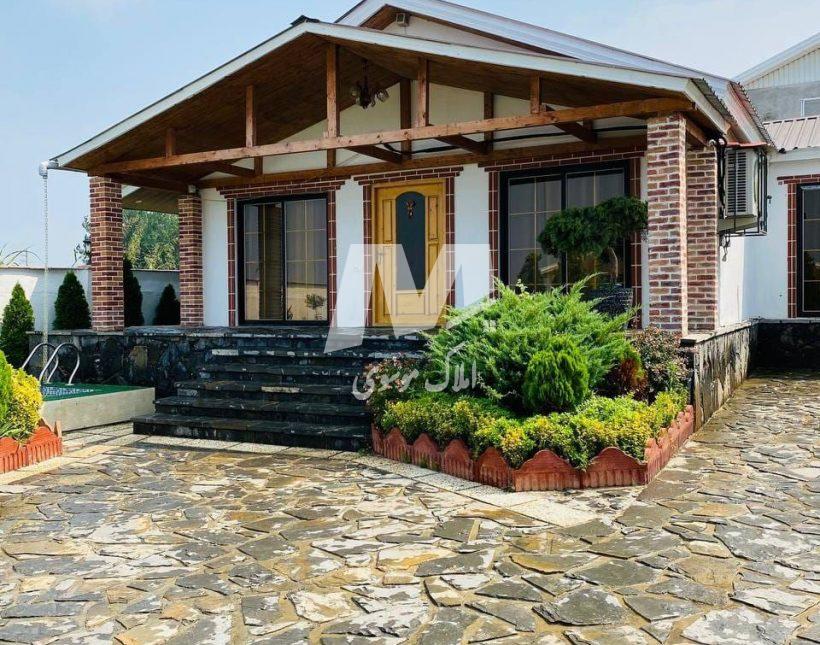 خرید ویلا باغ 320 متری با استخر مبله سند عرصه و عیان | 320 متر