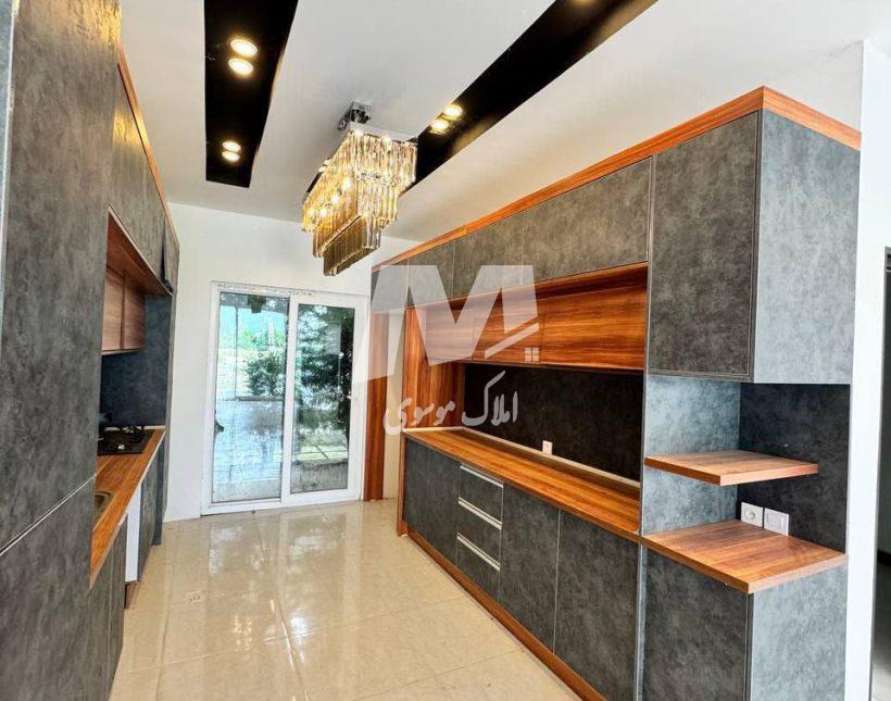 فروش باغ ویلا استخردار مدارک کامل تاپ لوکیشن نور | 250 متر