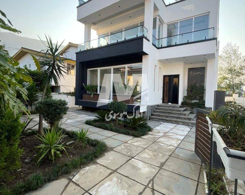 خرید ویلا با ویو جنگل و دریا با سند و‌ نگهبانی | 270 متر