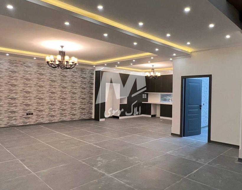 خرید ویلا 300 متری مدرن نزدیک دریاچه و جنگل | 300 متر