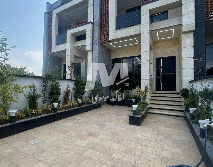 خرید ویلا دوبلکس ۱۶۰ متر زمین در شهرکلا نور | ۱۶۰ متر