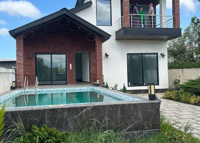 خرید ویلا استخر دار ۳۰۰ متری در عباسا نور | ۳۰۰ متر