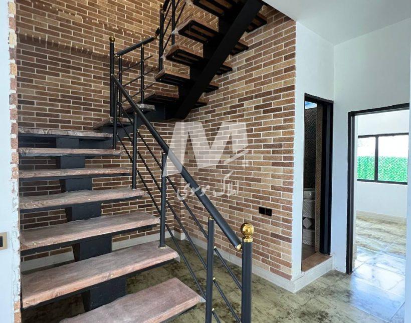 خرید ویلا مدرن نزدیک جنگل با سند تک برگ | ۲۵۰ متر