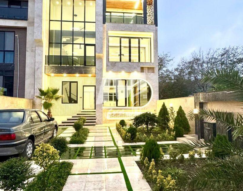 خرید ویلا ۵۰۰ متری شهرکی منطقه برند جنگلی چمستان سعادت آباد | ۳۰۰ متر