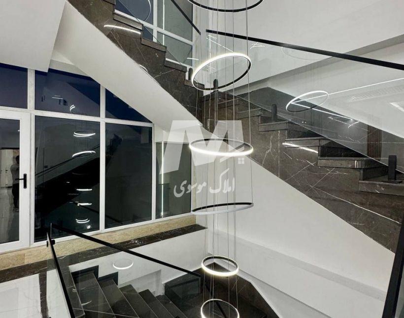 خرید ویلا ۵۰۰ متری شهرکی منطقه برند جنگلی چمستان سعادت آباد | ۳۰۰ متر