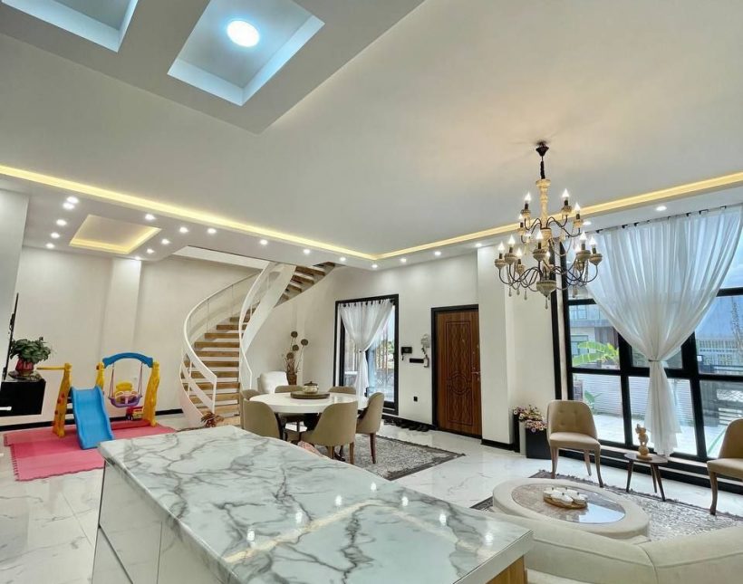 فروش ویلا دوبلکس 350 متری سند تک برگ شهرکی جاده دریا | 350 متر