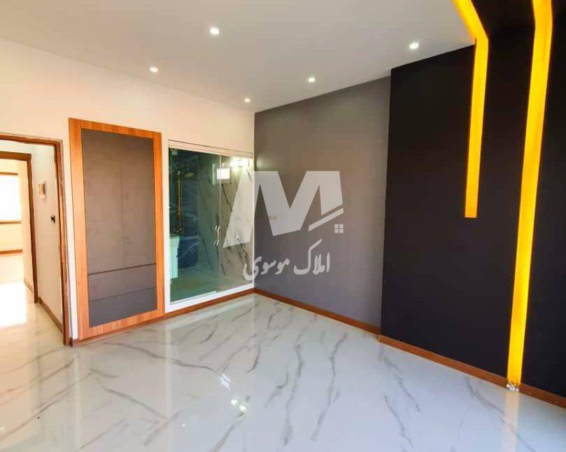 خرید ویلا تریبلکس ۴۰۰ متری با استخر و روف سند تک برگ | ۴۰۰ متر