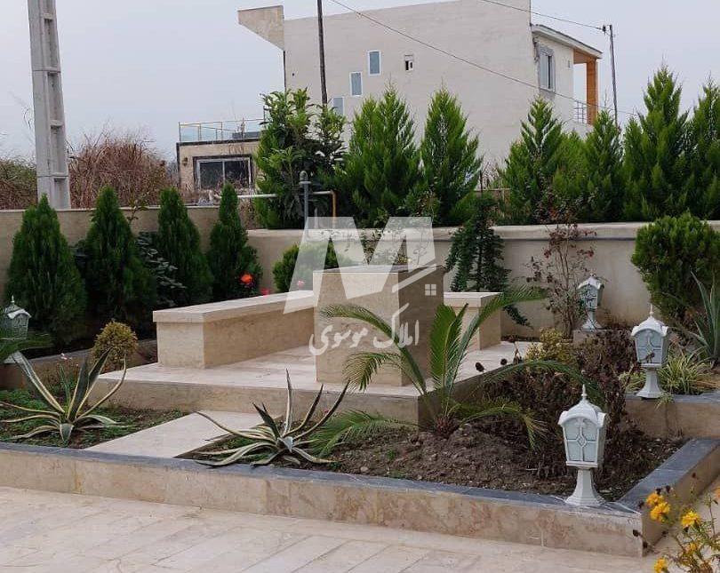 خرید ویلا 300 متری نزدیک جنگل با روف گاردن | 300 متر