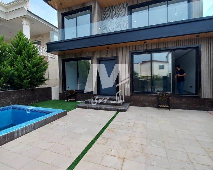 خرید ویلا ۲۵۰ متری استخردار شهرکی | ۲۵۰ متر