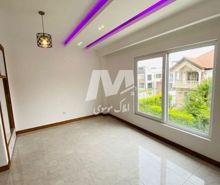 خرید ویلا ۳۰۰ متری وازیوار با مدارک کامل | ۳۰۰ متر