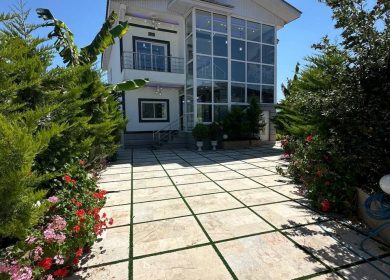 فروش باغ ویلا دوبلکس مدارک کامل تاپ لوکیشن شمال | 300 متر