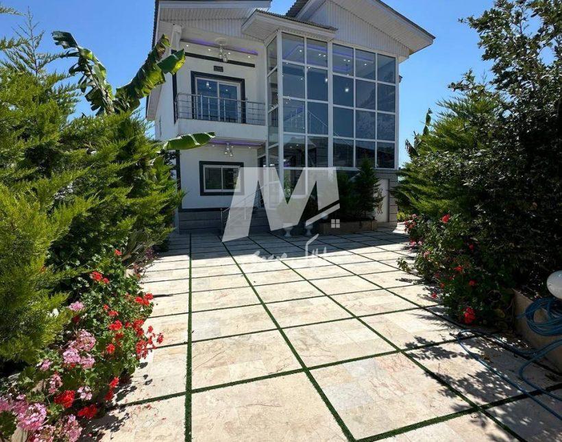 فروش باغ ویلا دوبلکس مدارک کامل تاپ لوکیشن شمال | 300 متر