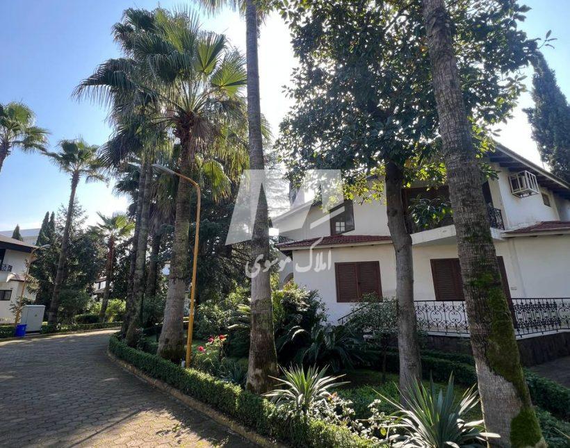 خرید ویلا باغ ساحلی مدارک تکمیل دلباز 500 متری نوشهر | 500 متر