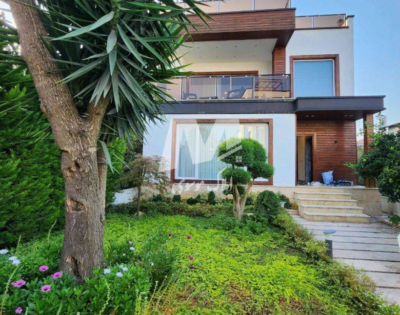 فروش ویلا مدرن ۳۰۰ متری بالا دست جاده سرسبز فول فرنیش | 300 متر