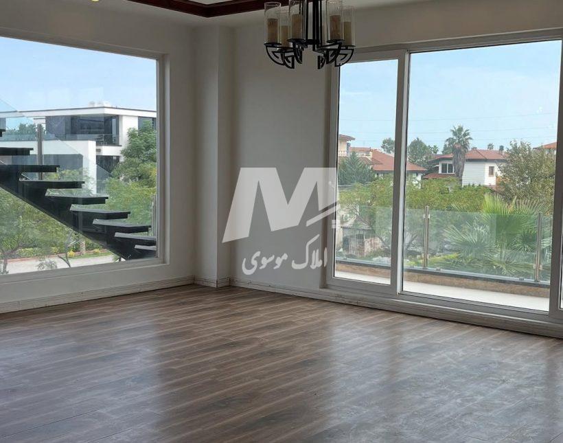 فروش ویلا الیمالات نور ۳۰۰ متری روف گاردن با چشم انداز | 300 متر