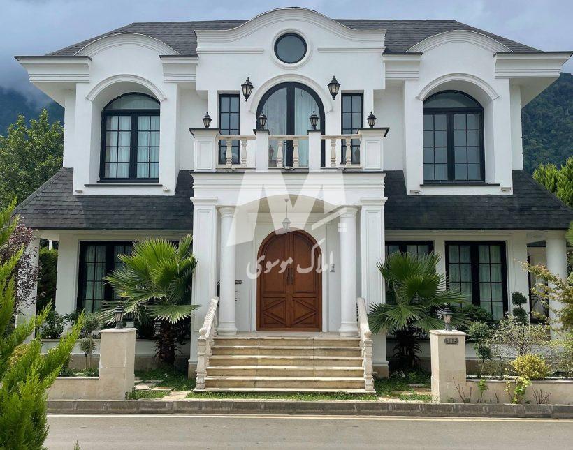 فروش ویلا کلاسیک اروپایی رویان ۵۰۰ متری استخر دار فول فرنیش | 500 متر
