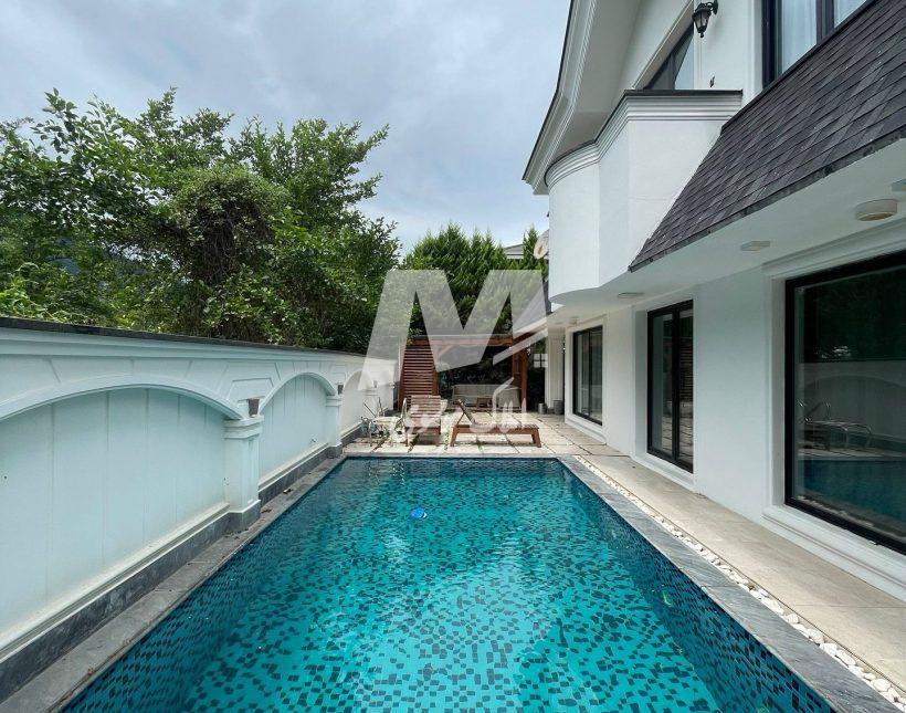 فروش ویلا کلاسیک اروپایی رویان ۵۰۰ متری استخر دار فول فرنیش | 500 متر