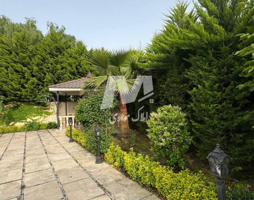 خرید ویلا باغ ۷۰۰ متری دلباز جنگلی جاده دریا ایزدشهر | ۷۰۰ متر