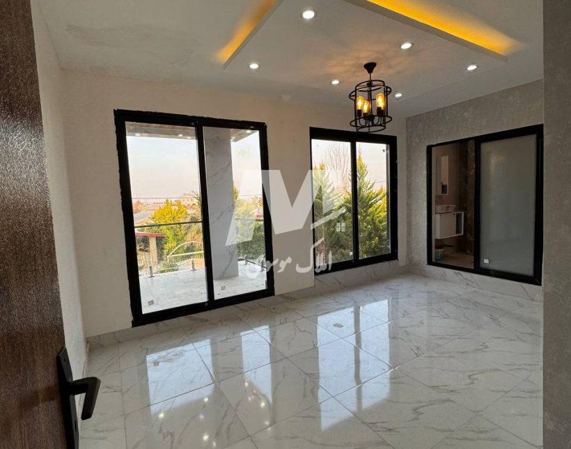 خرید ویلا ۲۵۰ متری استخردار سه خوابه امیرآباد چمستان | ۲۵۰ متر
