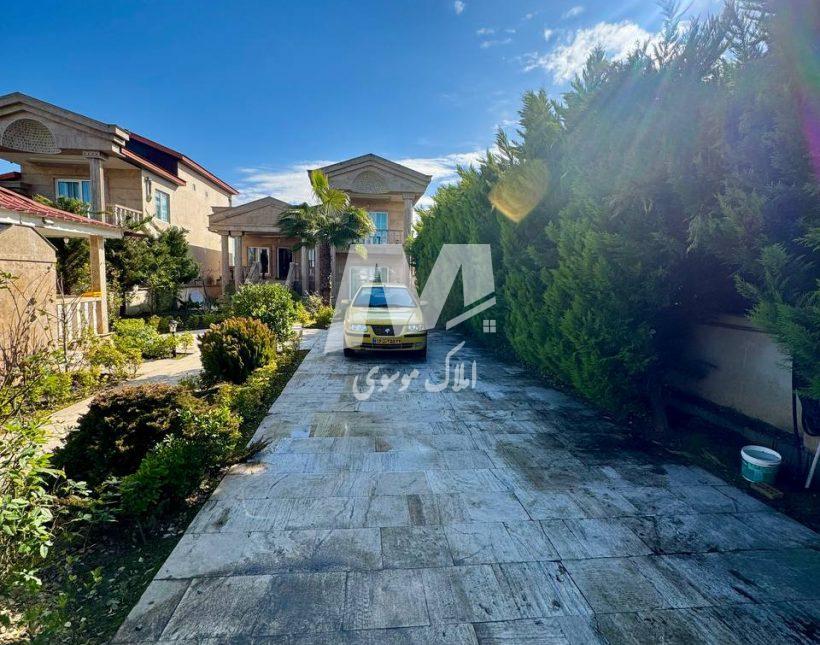 خرید ویلا باغ ۷۰۰ متری بالادست جاده جنگلی همصفا چمستان | ۷۰۰ متر