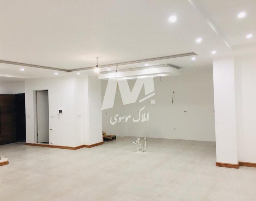 خرید آپارتمان ۵ طبقه تک واحدی منطقه شهری رویان | ۸۰۰ متر