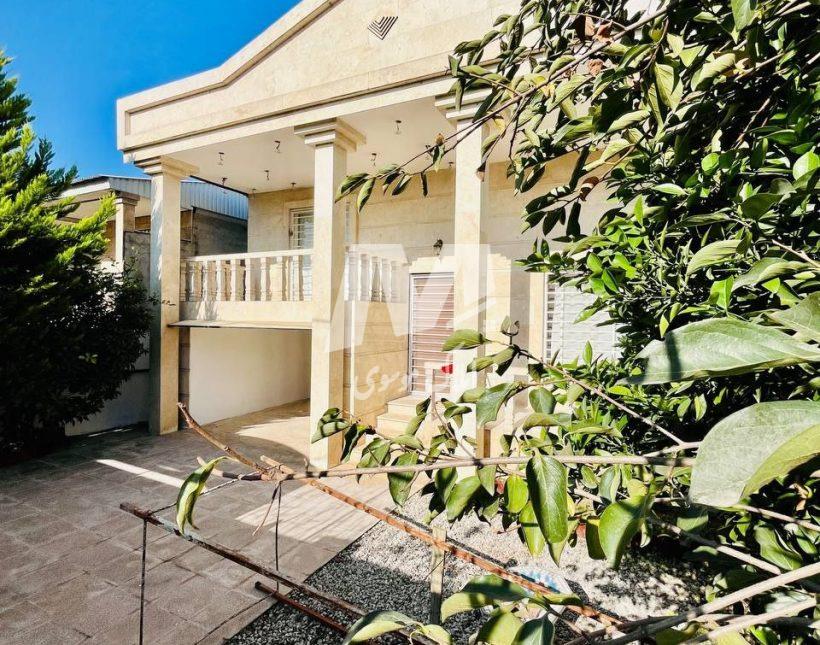 خرید ویلا پیلوت نما سنگ سند دار در علی آباد چمستان | ۲۴۰ متر