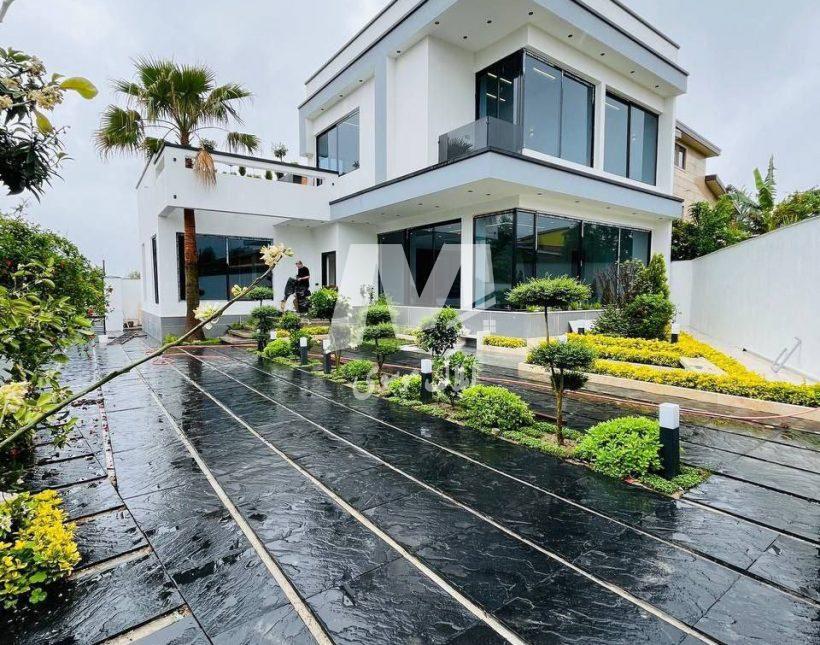 خرید ویلا لوکس ۴۵۰ متری در رزک چمستان | ۴۵۰ متر