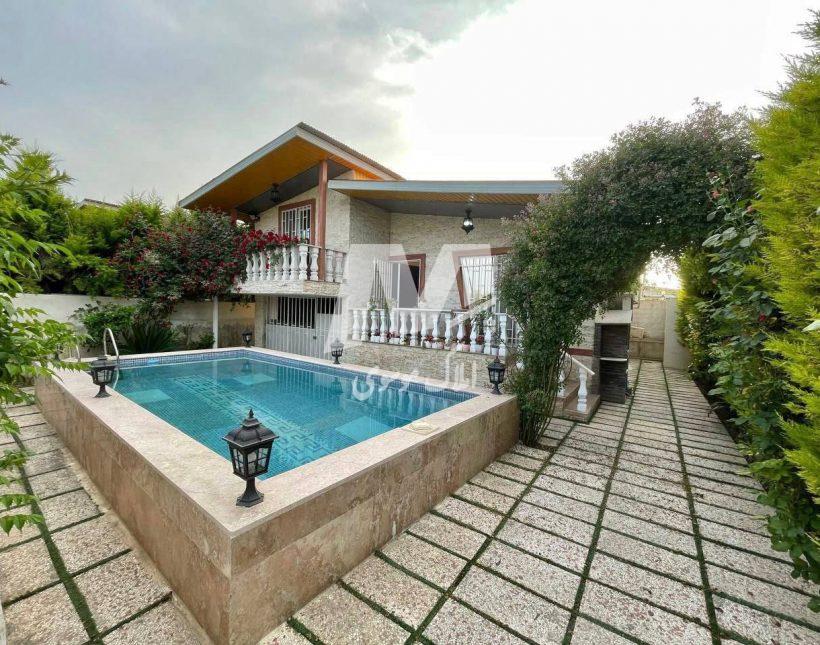 خرید ویلا مبله و استخر دار در کاردگر کلا نور | ۲۱۰ متر