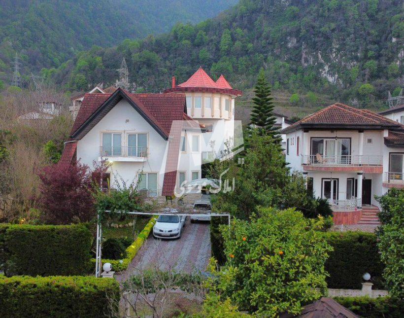 خرید ویلا باغ ۵۵۰ متری اقساط ۱۴ ماهه چلک نوشهر | ۵۵۰ متر