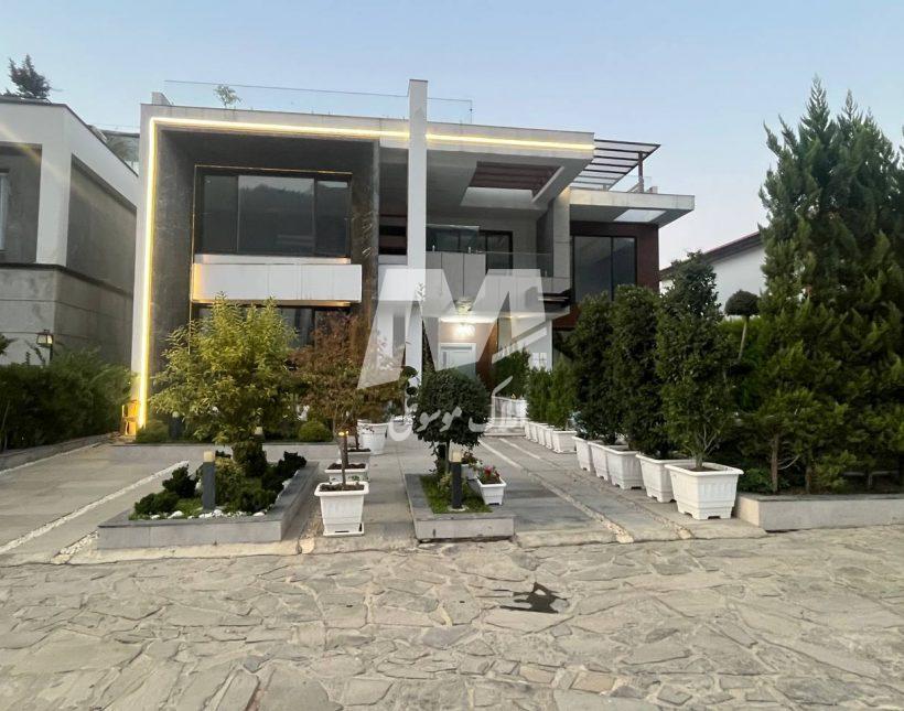 خرید ویلا دوبلکس چهار خواب مدارک تکمیل 600 متری نوشهر | 600 متر