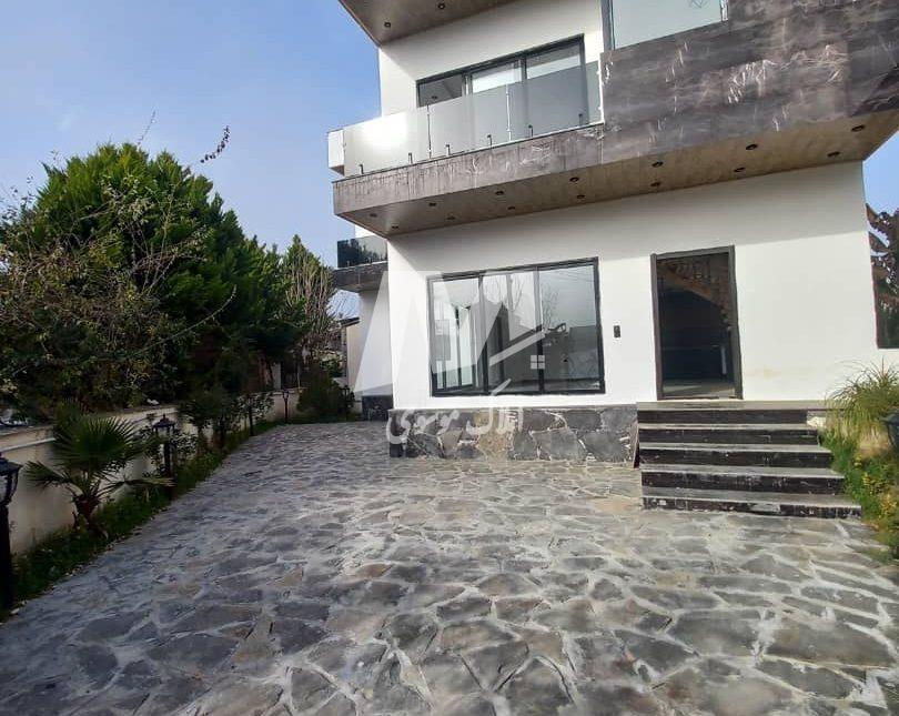 خرید ویلا چمستان ۲۵۰ متری با سند تک برگ جنگلی | ۲۵۰ متر