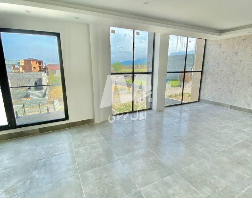 خرید ویلا نور ۲۳۰ متری با استخر و زمین فروشی کنارش | ۲۳۰ متر