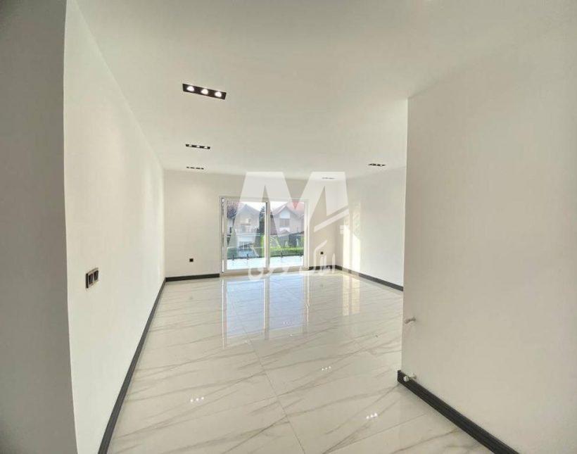 خرید ویلا رویان ۳۰۰ متری با سند قابل استعلام و ویوی عالی | ۲۳۰ متر